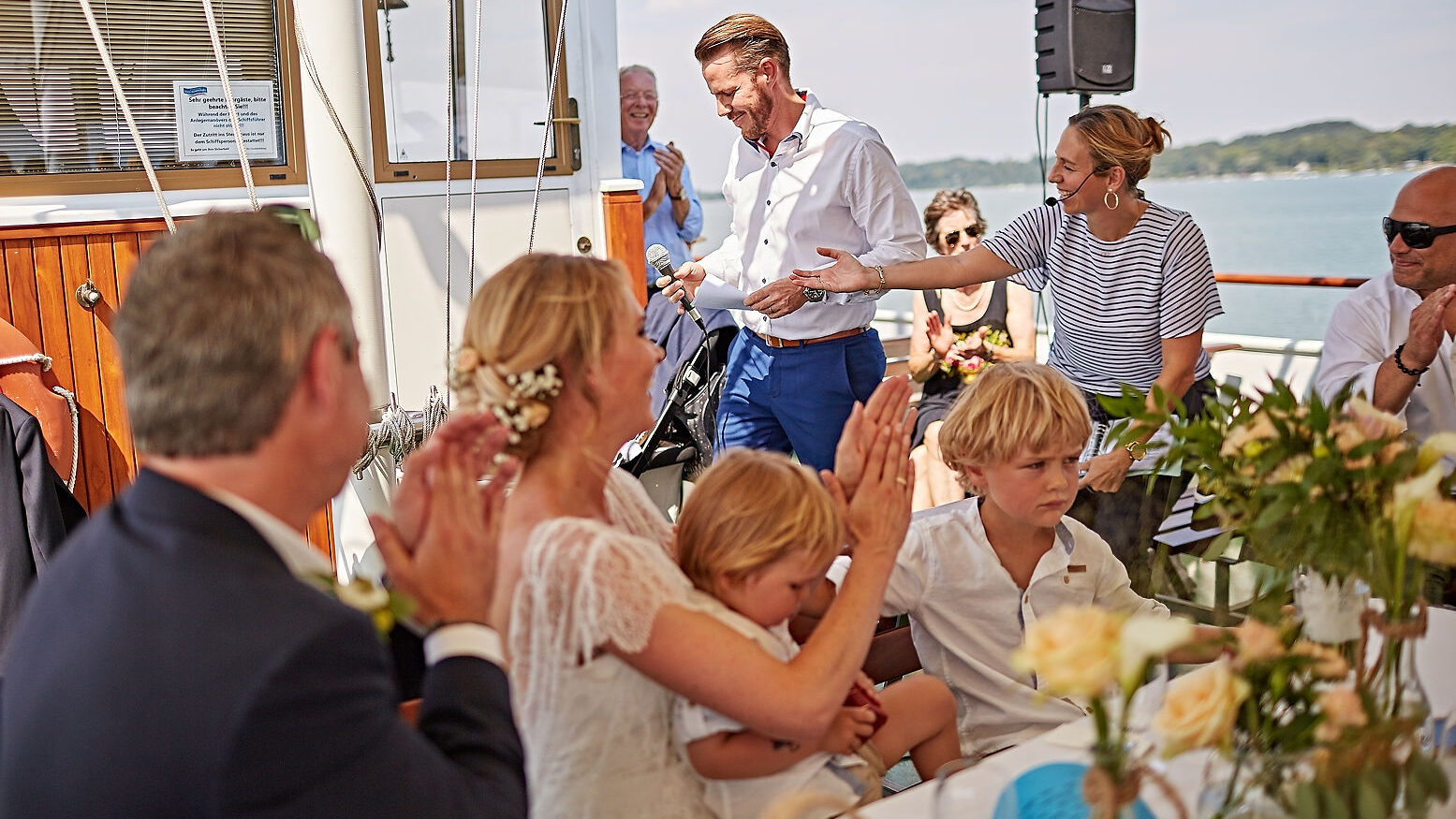Heimathafen Traumhochzeit; Erfahrungsbericht; Freie Trauung; Freie Trauung Ammersee; Freie Trauzeremonie Ammersee; Bayerische Seenschifffahrt; Freie Hochzeit; Heiraten am Ammersee; Freie Trauung Ammersee; Heiraten auf dem Schiff; Bootshochzeit; Bootshochzeit Bayern